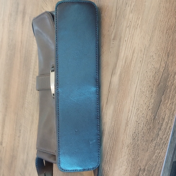 Kenneth Cole Genuine Leather Shoulder Handbag Color:Chocolate Brown - Picture 11 of 11